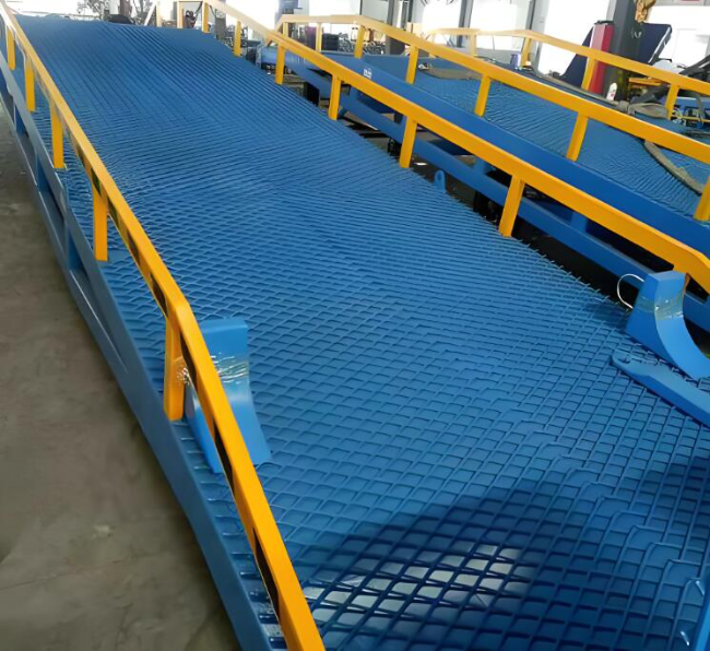 博尔塔拉移动式液压登车桥